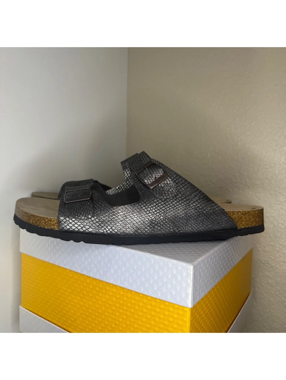 AKSkate Cork Footbed Sandals Men’s Size 12 Gunmetal Metallic Double Buckle NWT